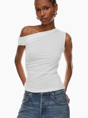 Aritzia Gallery Top